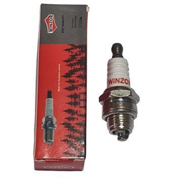 Свічка WINZOR для бензопил W3070179