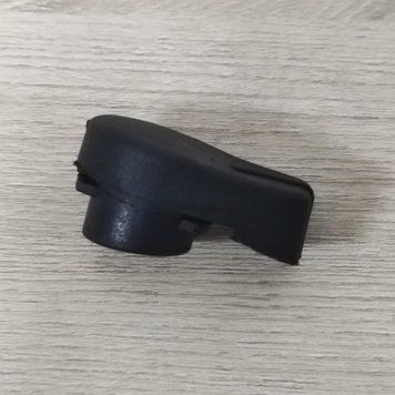 Фіксатор кришки двигуна для бензопил MS 180 Winzor W1210139